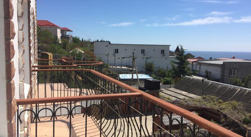 Гостевой дом Солнечный бриз Солнечногорское-10