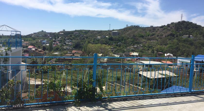 Гостевой дом Солнечный бриз Солнечногорское-13